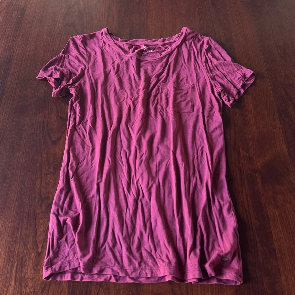 American Eagle shirt